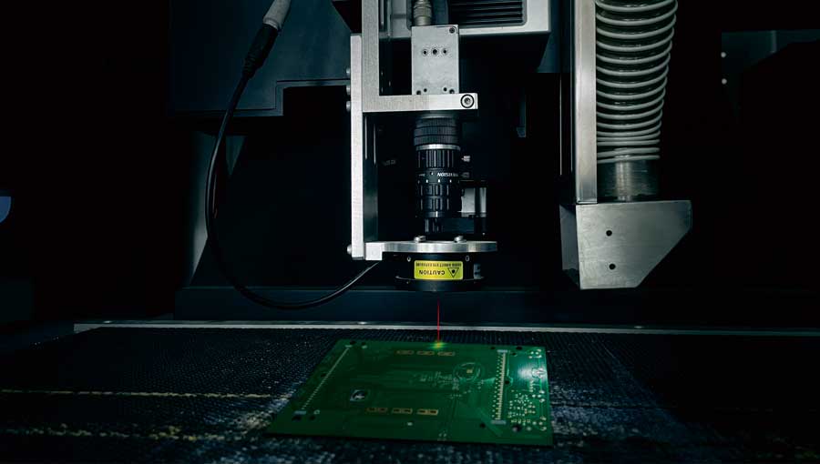 超快光纖激光器在材料微加工方面的研究進展