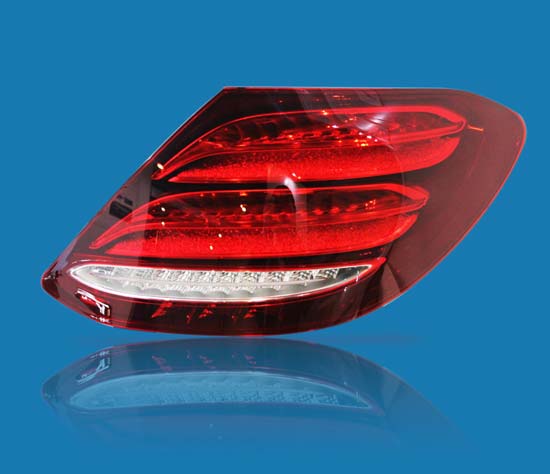 激光焊接工藝是如做出完美的汽車尾燈的？